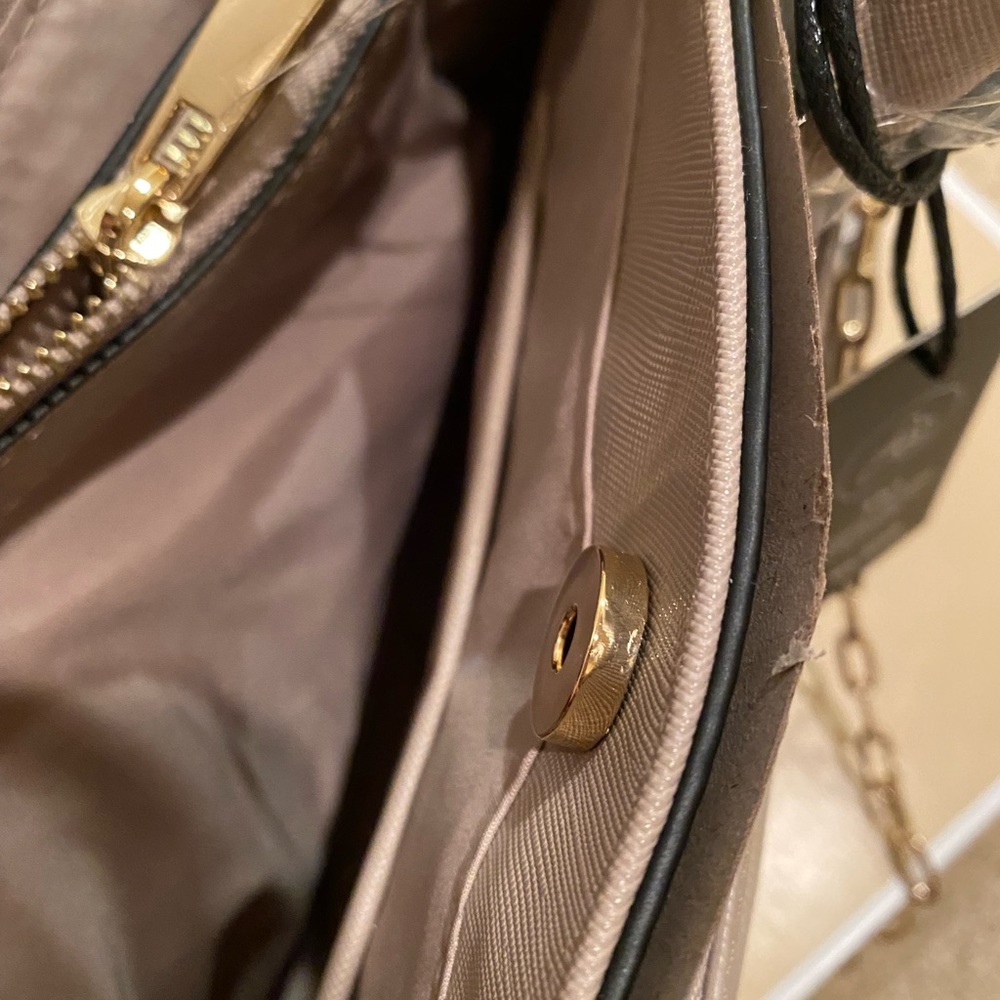 Bag - Picture 6 of 9